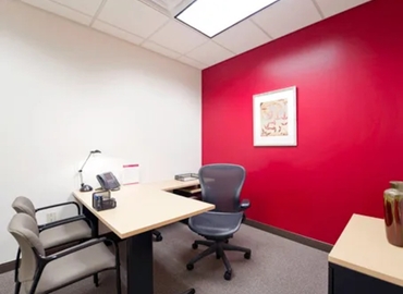 1076 m² Convention center in Glendale, WI, West Silver Spring Drive 500 (53217) - 4 | MatchOffice