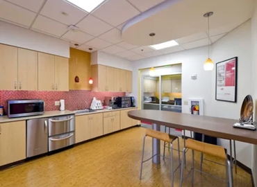 1076 m² Meeting room in Glendale, WI, West Silver Spring Drive 500 (53217) - 9 | MatchOffice.com