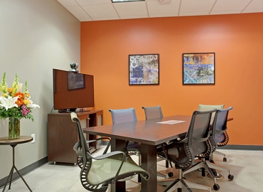 2691 m² Business park in Austin, TX, 2021 Guadalupe Street (78705) - 10 | MatchOffice.com