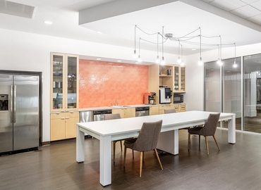 1076 m² Convention center in Overland Park, KS, College Boulevard 7500 (66210) - 4 | MatchOffice