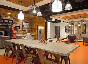 1076 m² Conference room in Woodbridge, NJ, New Jersey 66 3600 (07753) - 1 | MatchOffice.com