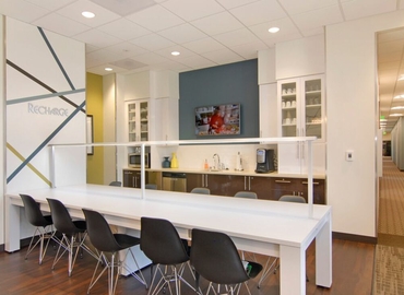 2691 m² Business space in San Diego, CA, 2305 Historic Decatur Road (92106) - 3 | MatchOffice.com