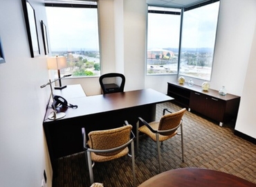 2691 m² Shared workspace  in Anaheim, CA, 2400 East Katella (92806) - 0 | MatchOffice.com