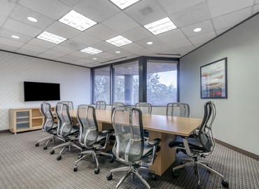 Virtual office space in Houston Central, TX, 2500 Wilcrest (77042) - 3 | MatchOffice