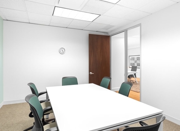 1076 m² Conference space in Cincinnati, OH, 8044 Montgomery Road (45236) - 10 | MatchOffice.com