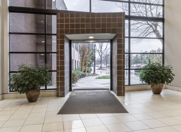 2691 m² Business center in Birmingham, AL, 2700 Corporate Drive (35242) - 9 | MatchOffice