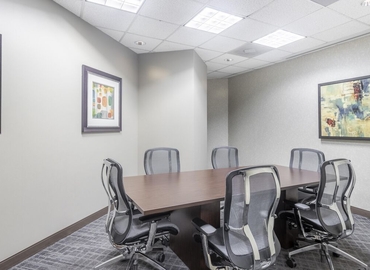 2691 m² Business park in Richmond, VA, 7400 Beaufont Springs Drive (23225) - 3 | MatchOffice.com