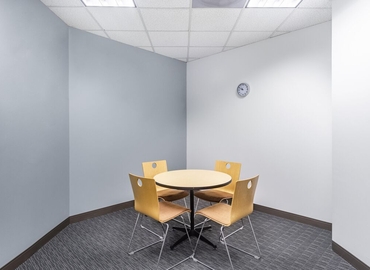 Virtual office space in Richmond, VA, 7400 Beaufont Springs Drive (23225) - 9 | MatchOffice.com