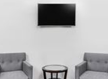 1076 m² Conference room in Bakersfield, CA, 4900 California Avenue (93309) - 1 | MatchOffice.com