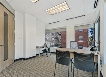 1076 m² Meeting room in Chicago, IL, 5113 South Harper (60615) - 5 | MatchOffice