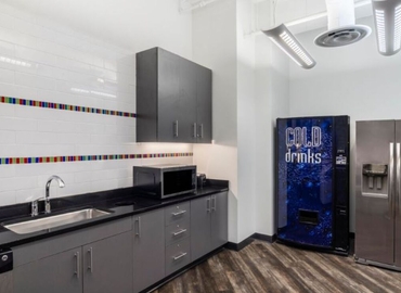 2691 m² Business space in Chicago, IL, 564 W. Randolph Street (60661) - 6 | MatchOffice