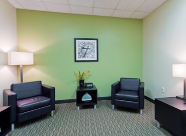 1076 m² Conference hall in Melville, NY, 200 Broadhollow Road (11747) - 2 | MatchOffice