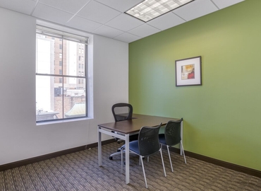 9688 m² Shared workspace  in Savannah, GA, 100 Bull Street (31401) - 4 | MatchOffice