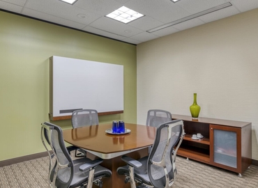 2691 m² Business center in Houston Central, TX, 8300 FM 1960 West (77070) - 3 | MatchOffice