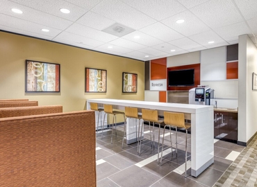 2691 m² Business center in Houston Central, TX, 8300 FM 1960 West (77070) - 5 | MatchOffice.com