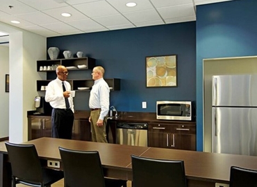 2691 m² Business space in San Antonio, TX, 1100 NW Loop 410 (78213) - 5 | MatchOffice.com