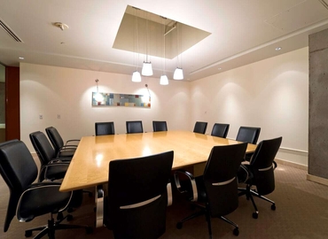 1076 m² Meeting room in Phoenix, AZ, 2575 East Camelback (85016) - 4 | MatchOffice