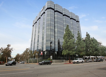 1076 m² Conference center in Burbank, CA, 303 North Glenoaks Boulevard (91502) - 1 | MatchOffice