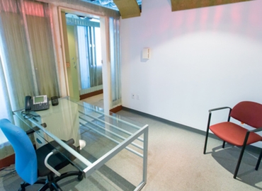 1076 m² Conference room in Houston, TX, 2100 West Loop South (77027) - 0 | MatchOffice.com