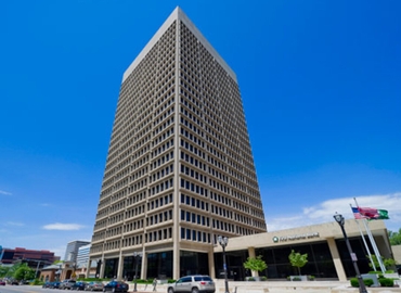 1076 m² Meeting room in Clayton, 	MO, 7733 Forsyth Boulevard (63105) - 7 | MatchOffice