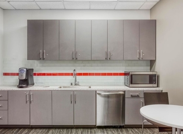 2691 m² Coworking space  in Oxnard, CA, 300 East Esplanade Drive (93036) - 9 | MatchOffice.com