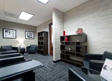 1076 m² Conference center in Charlotte, NC, 301 McCullough Drive (28262) - 4 | MatchOffice.com