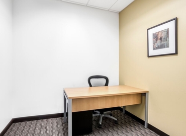 2314 m² Business park in Naperville, IL, 50 South Main Street (60540) - 1 | MatchOffice