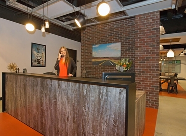 Virtual business address in Burbank, CA, 4100 W. Alameda Avenue (91505) - 10 | MatchOffice