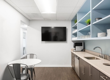 Virtual business address in Long Beach,	 CA, 7 W. Figueroa Street (93101) - 5 | MatchOffice