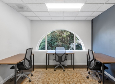 Virtual business address in Long Beach,	 CA, 7 W. Figueroa Street (93101) - 9 | MatchOffice.com