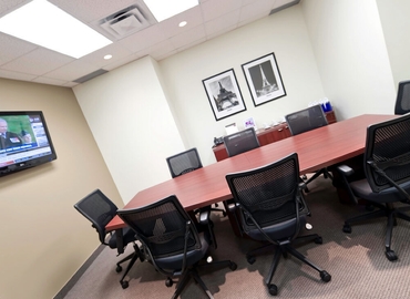 2691 m² Serviced office in Greensboro, NC, 717 Green Valley Road (27408) - 3 | MatchOffice