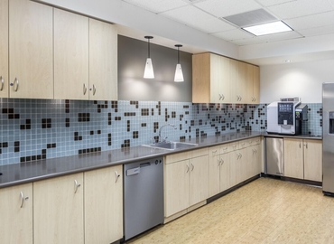 2691 m² Shared workspace  in Pittsburgh, PA, 651 Holiday Drive (15220) - 0 | MatchOffice