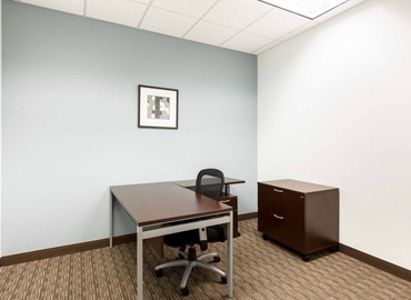 10 m² Shared office  in Atlanta, GA, 1000 Parkwood Circle (30339) - 3 | MatchOffice.com