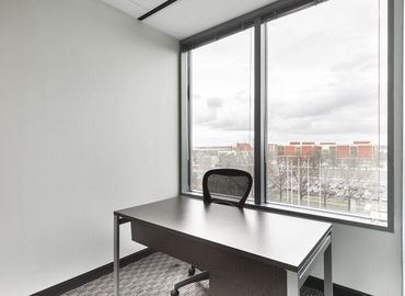 1076 m² Conference room in Sherman Oaks,	 CA, 15233 Ventura Blvd. (91403) - 5 | MatchOffice.com