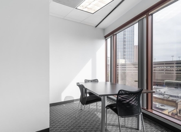 Virtual office in Tampa, FL, 100 S. Ashley Drive (33602) - 2 | MatchOffice.com