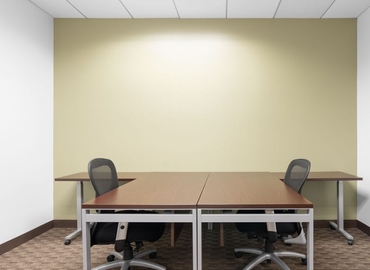 Virtual office in Lake Forest, IL, 100 S. Saunders Road (60045) - 1 | MatchOffice.com
