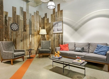 1076 m² Meeting room in Dallas, TX, 8951 Cypress Waters Boulevard (75063) - 5 | MatchOffice.com