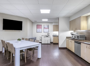8396 m² Coworking  in Troy, MI, 100 West Big Beaver Road (48084) - 4 | MatchOffice