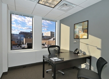 2691 m² Co-working  in Chicago, IL, 1010 Lake Street (60301) - 0 | MatchOffice.com