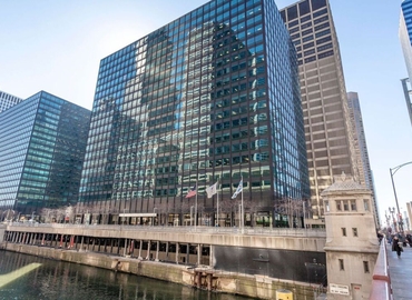 Virtual office space in Chicago, IL, 10 South Riverside Plaza (60606) - 8 | MatchOffice
