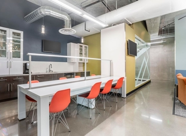 2691 m² Serviced office in Los Angeles, CA, 5250 Lankershim Blvd. (91601) - 11 | MatchOffice.com