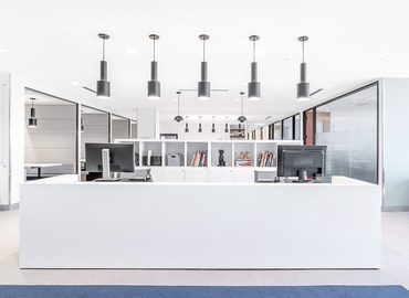 Virtual address in Chicago, IL, 5600 North River Road (60018) - 8 | MatchOffice.com