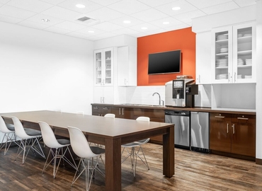 2691 m² Shared workspace  in Alexandria, VA, 5680 King Centre Drive (22315) - 9 | MatchOffice.com