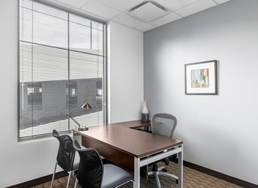 538 m² Business park in Dallas, TX, 5956 Sherry Lane (75225) - 0 | MatchOffice.com