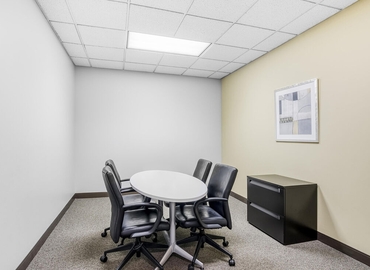 2691 m² Co-working  in Schaumburg, IL, 1821 Walden Office Square (60173) - 0 | MatchOffice.com