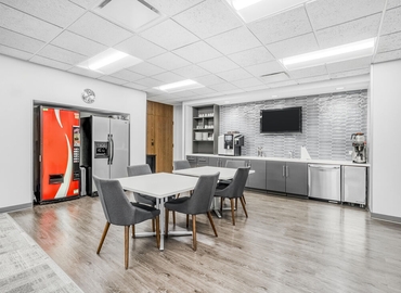 Virtual business address in Schaumburg, IL, 1821 Walden Office Square (60173) - 11 | MatchOffice.com