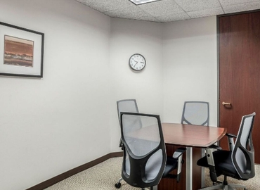 2691 m² Business center in Oak Brook, IL, 1415 West 22nd Street (60523) - 8 | MatchOffice.com