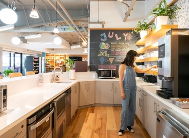 2691 m² Coworking  in Los Angeles, CA, 145 S. Fairfax Avenue (90036) - 10 | MatchOffice.com