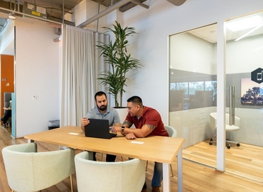 2691 m² Shared office  in Los Angeles, CA, 145 S. Fairfax Avenue (90036) - 13 | MatchOffice.com