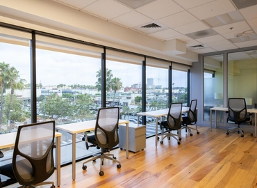 2691 m² Business center in Los Angeles, CA, 145 S. Fairfax Avenue (90036) - 18 | MatchOffice.com